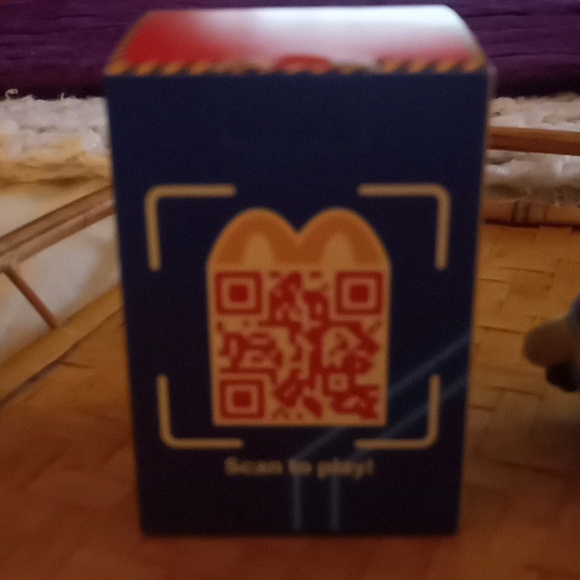 Despicable Me 4 McDonald's Happy Meal Toy #2 Ron - Picture 4 of 4